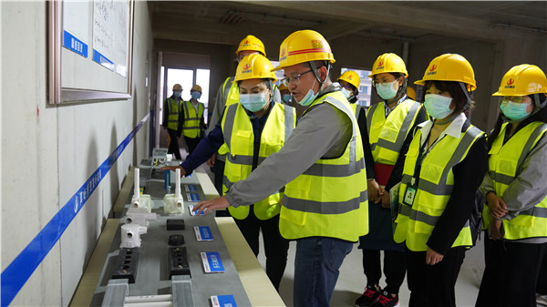 6.֧���ͼ�ίԱ½�����򵼸����߽�PA��Ѷ(�й���)�ٷ���վ�˽�ֱӪ��Ŀ�����к�������������������ﻨ԰_����.jpg